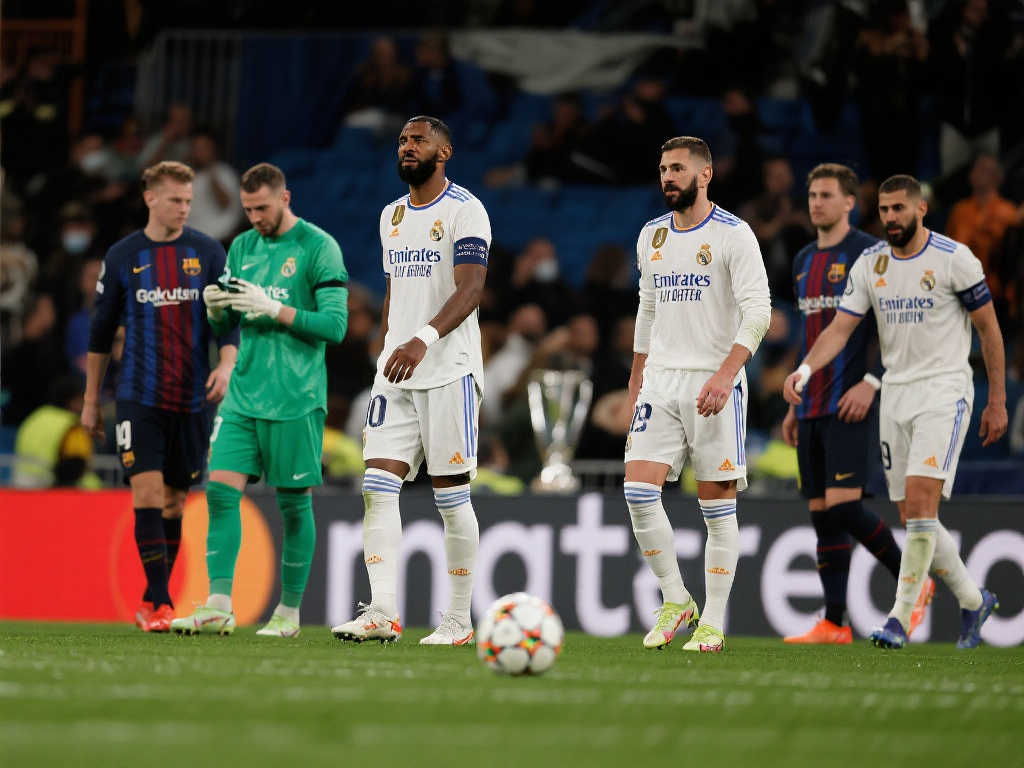 端的空缺 端的空缺